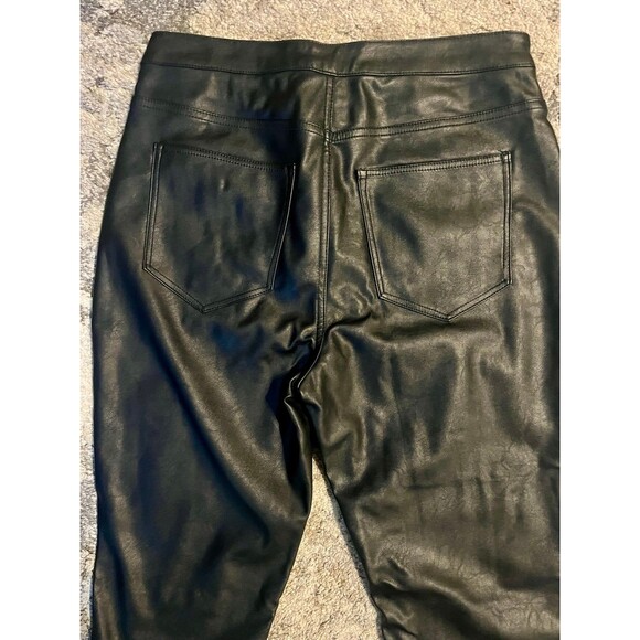 H&M Divided Faux Leather Pants Size 10 NWOT - Picture 8 of 8
